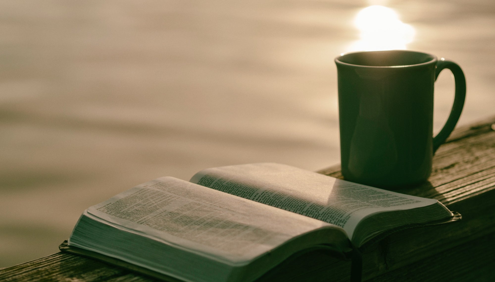 7 Christian Books to Read for Godly Encouragement