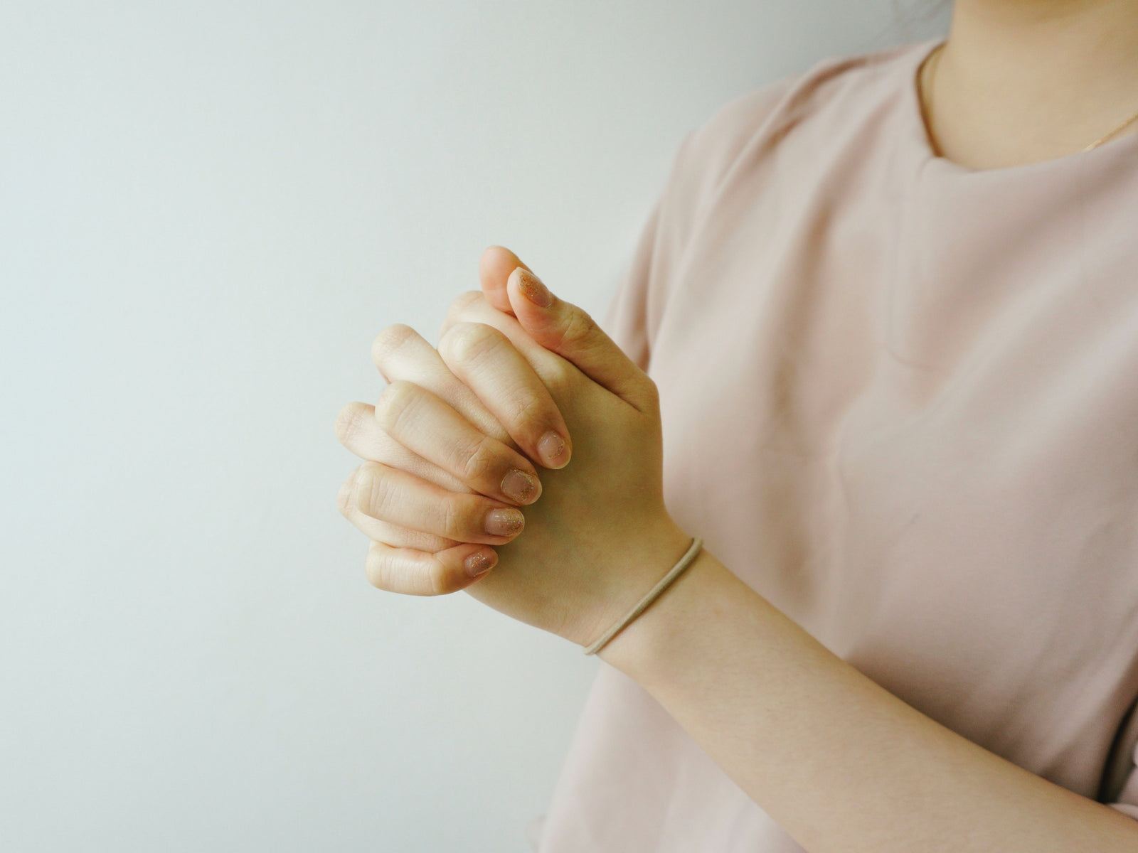 3 Ways to Not Feel Lonely When Social Distancing